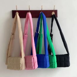 Buckets Hylhexyr Crossbody Bag Solid Colour Shoulder Bags Women Square Quilted Cotton Soft Handbag Fashion Puffer Purse