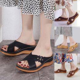 Slippers Fashion Summer Women Sandals Light And Comfortable Wedge Heel Platform Large Size