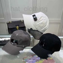 Ball Caps designer 2022 New High Quality B Family Baseball Hat Korean Version Fashion Versatile Letter Notched Duck Tongue NGFA