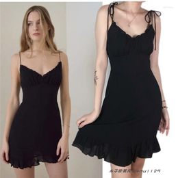 Casual Dresses French Retro Black Slim Looking Sling Dress Shoulder Shoelace V-neck Ruffled Sexy Skirt Short A- Line