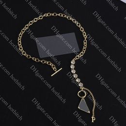 Womens Diamond Necklace Classic Triangle Necklace Luxury Ladies Pendant Necklace High Quality Jewelry Gift With Box