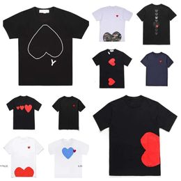 COMMES Designer Play T Shirt DES GARCONS Cotton Fashion Brand Red Heart Embroidery T-Shirt Women's Love Sleeve Couple Short Sleeve Men Cdgs Play 6338
