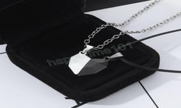 Korean Fashion Magnetic Couple Necklace For Lovers Heart Pendant Necklace Men Women Party Gift Jewelry2302347