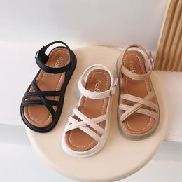 Girls ' Chic Roman Sandals 2024 Summer Fashion Children 's 'Soft Sole Anti Slip Fairy Beach Wearresistant Dirtproof 240408