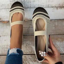 Casual Shoes 2024 Spring Autumn Net Surface Soft Sole Comfortable Mother Cover Foot Shallow Mouth Breathable Women's