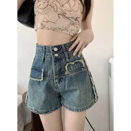 Womens Summer Fashion High Waist Button Spliced Versatile Casual Loose Simplicity Vintage denim shorts 240418