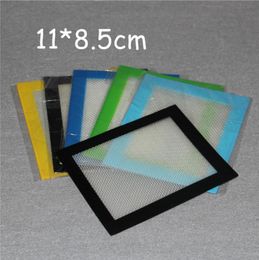 100pcs Silicone Mats Wax NonStick Pads Silicon Dry Herb Mat 1185cm Baking Mat Dabber Sheets Jars Dab Pad Green Blue Yellow Blac9553246