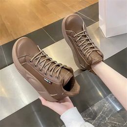 High Tops Platformed Fashion Sneakers Woman Vulcanize Sports Shoes Child Trainers Branded Top Luxury 240415