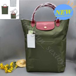 Tasche wasserdichte Achselstoffe %90 Off Großhandel Wallet Sackkapazität Nylon Frauen -Totentwicklung mit Cowhide Bag Mode Schulter Supersack Mbsk