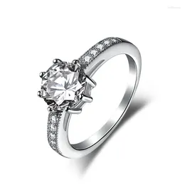 Cluster Rings Fashionable And Versatile 925 Silver T Family Style Eight Claw White Gold Zircon One Diamond Wedding Accessory