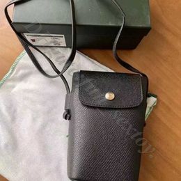 فاخرة Wallettote Epure Series Mini Crossbody Dust Bucker Facs for Women التخليص البيع للنساء التلسكوب القلوب.