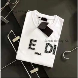Fashion Fd Bag Tshirts Mens Women Designer T-Shirts Tees Top Man Casual Chest Letter Street Shorts Sleeve Fd Slide Clothes Fd Shoe Shirt M-4Xl 688