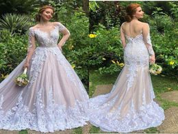 Luxury Champagne Long Sleeves Lace Appliqued Aline Wedding Dress Vintage Saudi Arabia Dubai Plus Size Bridal Gown3542821