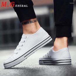 Fitness Shoes Man Canvas Classic White Sneakers Low Top Men's Lovers Large Size Shoe Non-slip Comfortable Wear-resistant Flats C5