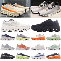Designer Running Shoes Luxury Fashion Top Quality Men Kvinnor Lätt tränare Bekväma dämpade Casual Sports 36-45