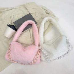 Buckets Pink Plush Shoulder Bag Faux Fur Cute Chain Luxury Designer Handbag Female Fashion Bag Antumn Winter Trend Tote Purse For Women