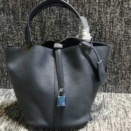 Tote bag genuine leather Unpacked goods in the shopping mall~Value added cabbage price treatment Leather womens bag soft leather bag basket pure leather