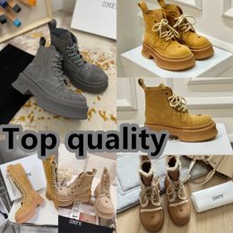 2024 Designer Boots popular Trendy Women Short Booties Ankle Boot Luxury Soles Womens Party Thick Heel size 35-40 hiking SMFK GAI black