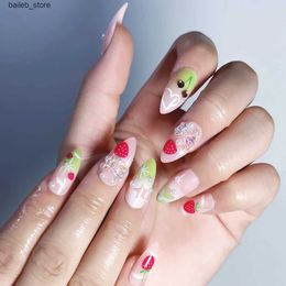 False Nails 24pcs Almond Strawberry Heart Fake Nail Wearing Full Cover Sweet Girl Cherry Pattern False Nail Patch Gradient Press on Nails Y240419 Y240419