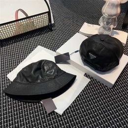 Ball Caps Designer Solid Leather Baseball Cap Inverted Triangle Design Bucket Hat Men Women Fashion Luxury Hats P5N6