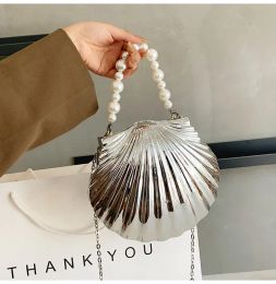 Shell 2023 New Evening Bags Shell Shape Women Clutch Bags Wedding Bridal Handbag Pearl Beaded Fashion Shell Chain Party Bags