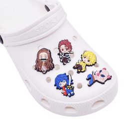 Cartoon Pvc Shoe Decorationos Accessoreis Anime Charms Bracelet Wirstband Charm Buckle Gift3261945