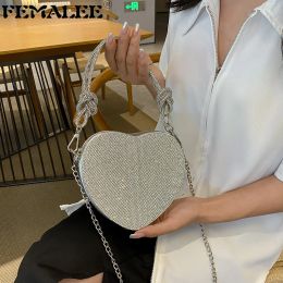 Bags NEW Luxury Women Evening Day Clutch Crystal Diamond Heart Shaped Clutches Lady Handbag Wedding Purse Knotted Chain Shoulder Bag
