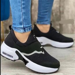 Casual Shoes 2024 Women Slip On Sneakers For Comfortable Woman Plus Size Flats Feminino Ladies Vulcanize