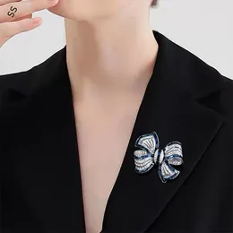 Brooches Women Noble Luxury Delicate Bow Brooch Copper Inlaid Gems ZirconUpscale Unique White Collar Corsage Suit Garment Accessories