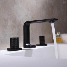 Bathroom Sink Faucets Top Quality Fashion Design Brass Black Faucet 3 Holes 2 Handles Basin Mixer Tap Copper Cold Water Bath