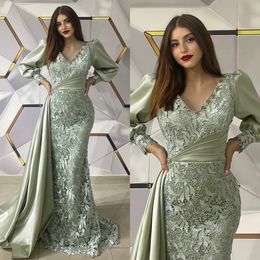 Sjöjungfru muslimska eleganta aftonklänningar ljusgrön v hals spets långa ärmar turkiska kaftan klänning sidotåg special ocn formella klänningar för kvinnor