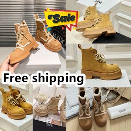 2024 Designer Boots popular Trendy Women Short Booties Ankle Boot Luxury Soles Womens Party Thick Heel size 35-40 Chunky hiking SMFK GAI