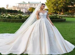 Design Lace Ball Gown Wedding Dresses Beaded Sheer Jewel Plus Size Appliqued Satin Bridal Gowns Buttons Back Cathedral vestido de 2374408