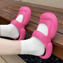 Close Toe Slippers Summer Womens Fashion Garden shoes Girl Outwear Outdoor Beach Anti Slip EVA Feet Feel Cool 240418