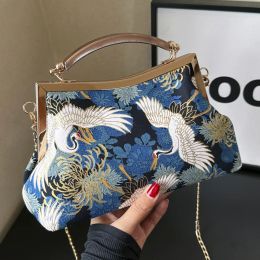 Shell 2024 INS Vintage Women Chain Shoulder Bags Evening Clutch Shell Clips Designer Lady Blue Red Crossbody Bags Handbags And Purses