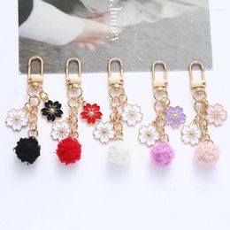 Keychains Fashion Hairball Key Chain Flowers Phone Pendant Car Ring Headphone Case Charms Bag Decor Accessories