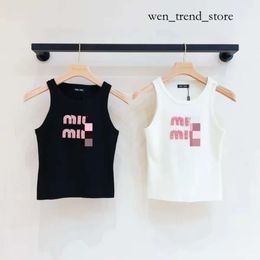 Mui Mui Shirt Womens Clothes T Shirt Designer Women Sexy Halter Tops Party Crop Top Embroidered Tank Top Spring Summer Backless Shirt Mui Mui Top 815