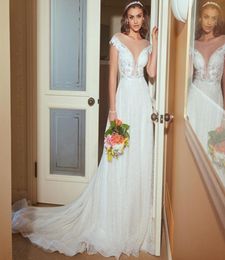 Bohemian Wedding Dresses 2019 A Line Illusion Neckline Short Cap Sleeve Lace Wedding Dress Beach Bridal Gowns Vestido de Novia8858934