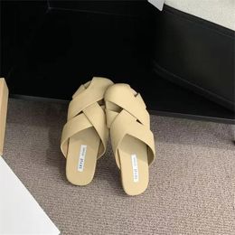 Slippers Summer Women Mules Round Toe Ladies Shoes Outdoor Slipper Solid Colour Fashion Comfort Flats Weave Rome Pantuflas Mujer