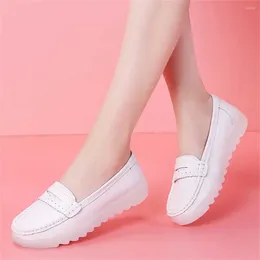 Casual Shoes Number 38 Round Tip Luxury Sneakers For Women Vulcanize Size 44 Red Woman Boots Sport Sapatenos Loafersy