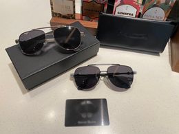 mens designer sunglasses luxury brand high quality Uv protection sunglasses metal pattern totem simple frame pure titanium ultra-light trendy fashion glasses