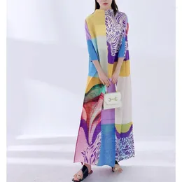 Casual Dresses Miyake Pleated Dress Luxury Women's Standing Neck Geometric Print Colour Block Formal Long Loose Fashion 2024 Spring