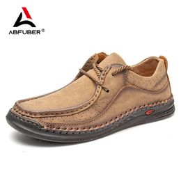 Handstitching Leather Shoes Men Casual Sneakers Comfty Driving Shoe Breathable Loafers Design Moccasins 240407