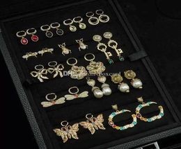 Classic Bow Diamond Charm Earrings Double Letter Pearl Pendant Eardrops Women Elegant Crystal Dangler For Birthday Date Anniversar6683702