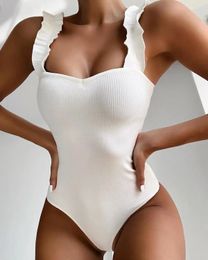 2023 Womens Swimsuit White Ruffle Swimwear Push Up Monokini Bodysuit Female Bathing Suit Summer Beach Wear 240411