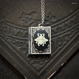 Pendant Necklaces Gothic Grimoire Diy Po Frame Necklace Women Vintage Book Creative Personality Party Jewelry Accessories