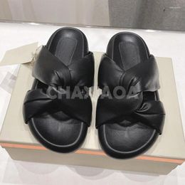 Slippers Summer 2024 Style Ladies Clip Toe Genuine Leather Material Simplicity Versatile Lady Beach Shoes