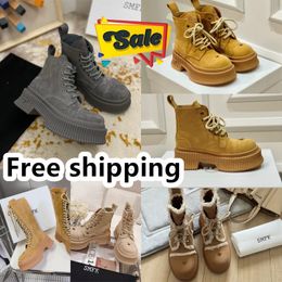 2024 Designer Boots popular Trendy Women Short Booties Ankle Boot Luxury Soles Womens Party Thick Heel size 35-40 hiking Desert SMFK GAI