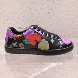 Designer Sneakers Casual Shoes Real leather Men Women shoes Top quality Luxury Italy Ace Bee Snake Leather Embroidered Black Sports Platform Size 34-45