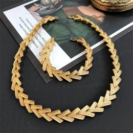 Stud Earrings Gold V Shape Necklace Bracelet Set Simple Versatile Jewellery Women Party Dress Accessories